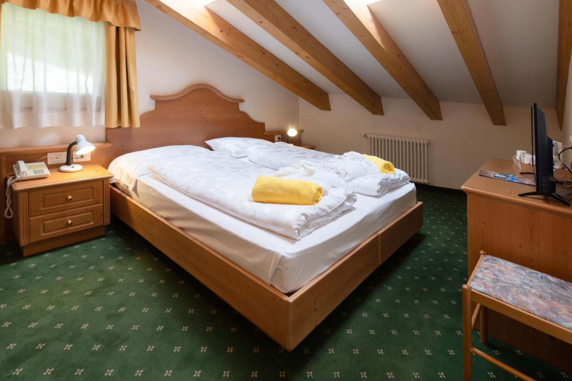 Hotel Fanes Suite & Spa Moena Ngoại thất bức ảnh