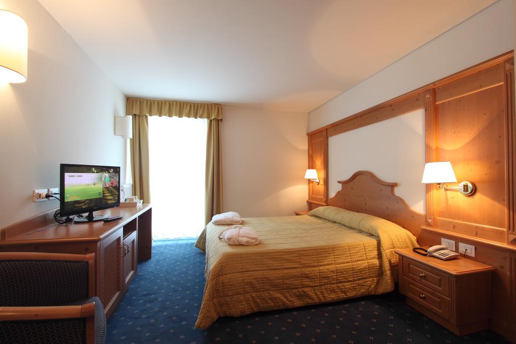 Hotel Fanes Suite & Spa Moena Ngoại thất bức ảnh