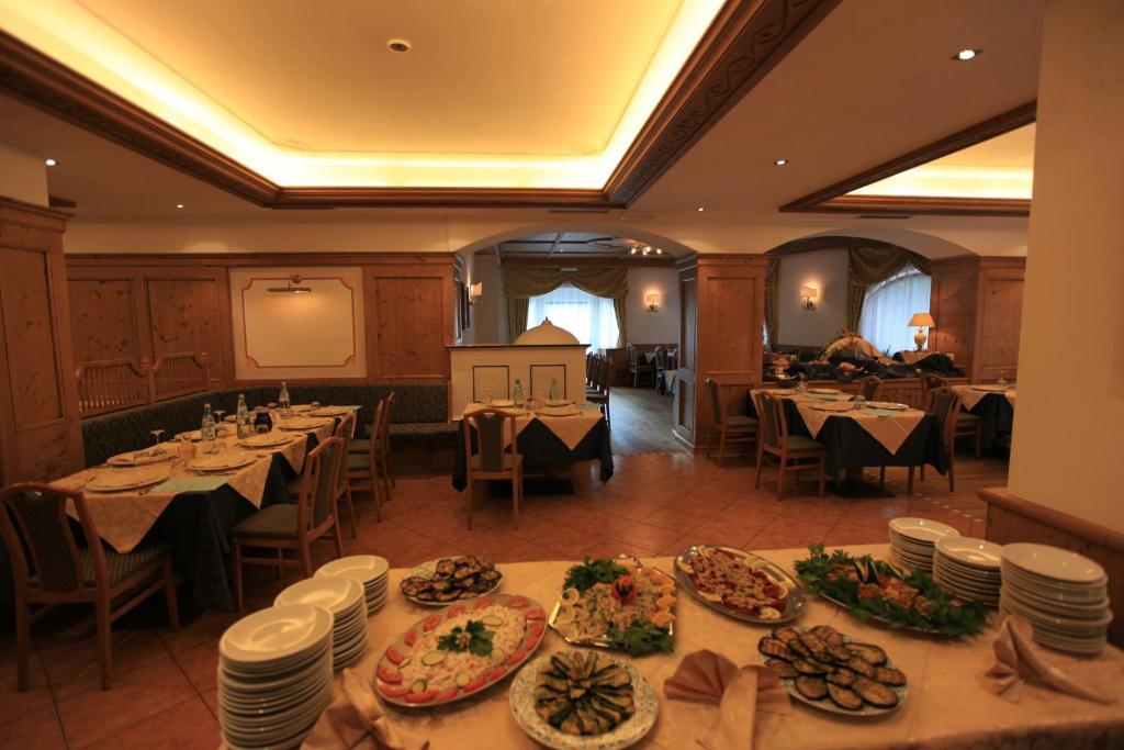 Hotel Fanes Suite & Spa Moena Ngoại thất bức ảnh