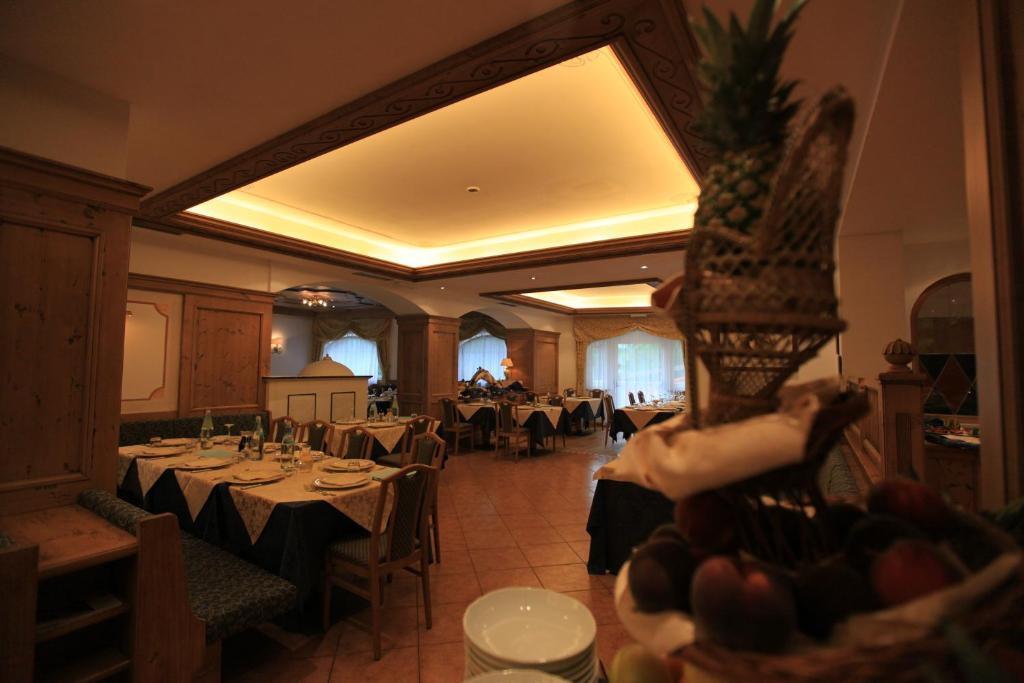 Hotel Fanes Suite & Spa Moena Ngoại thất bức ảnh